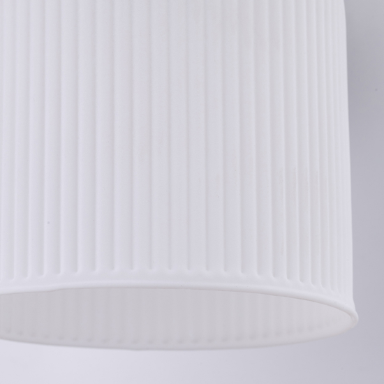 applique da parete curvo con vetro bianco sfera ambra 